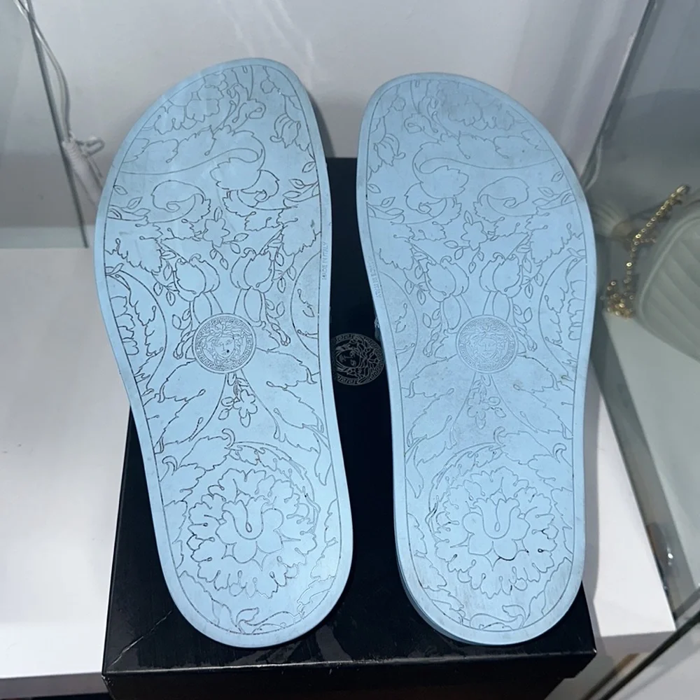 Versace slides - Picture 3 of 4